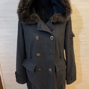 Steve Madden gray wool-blend coat with a faux fur collar